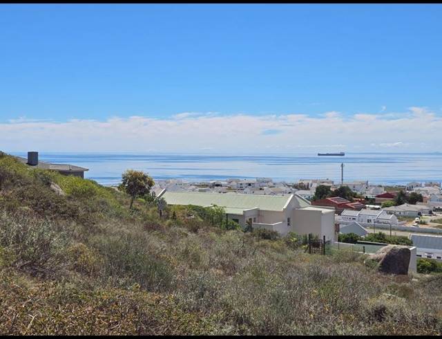 LAND FOR SALE IN BLUEBERRY HILL